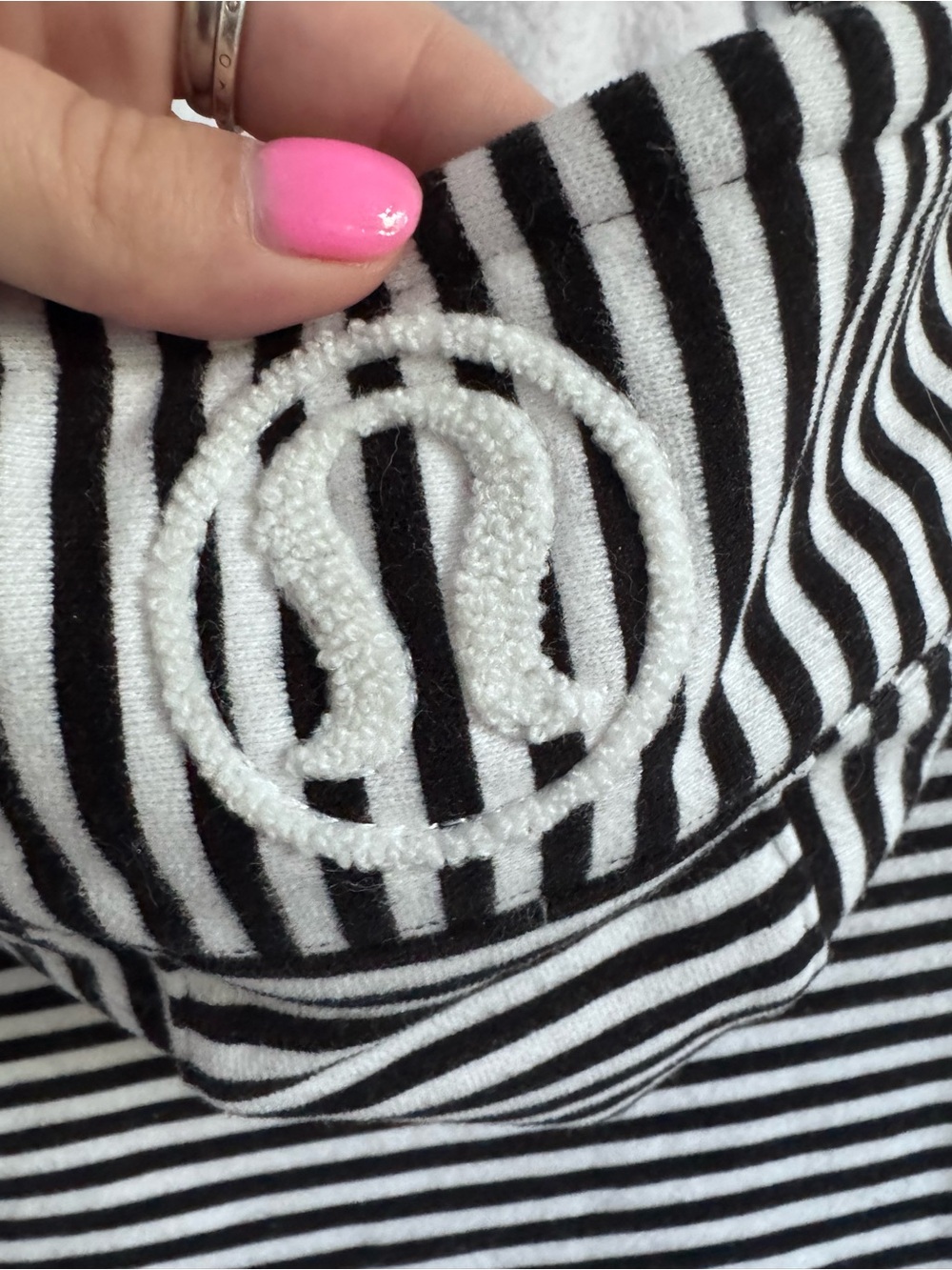 Lululemon Scuba Jacket - Picture 6 of 6